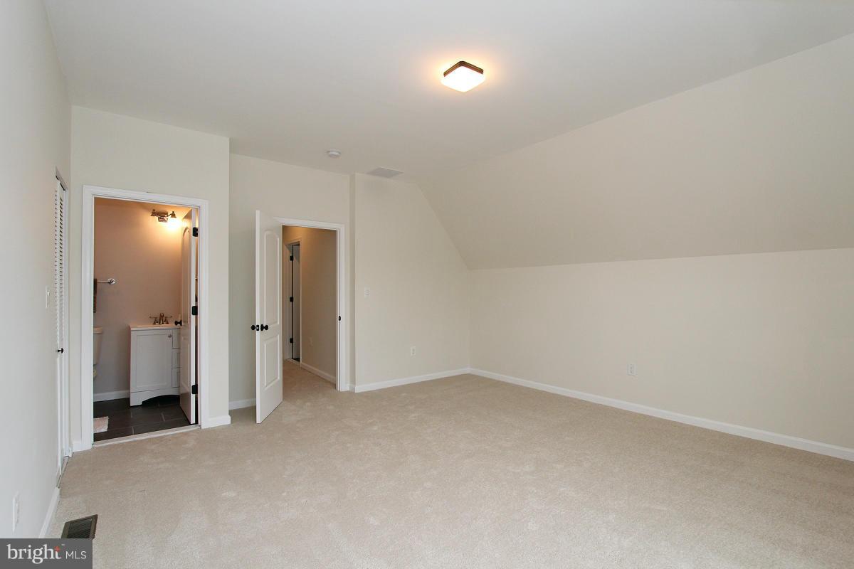 208 Glen Road Pasadena, MD 21122 - Photo 24 of 29 Bedroom