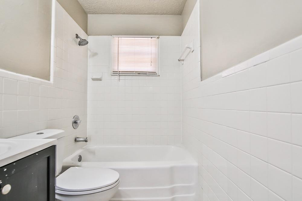 2714 40th Street Lubbock, TX 79413 - Photo 14 of 25 Photo 14