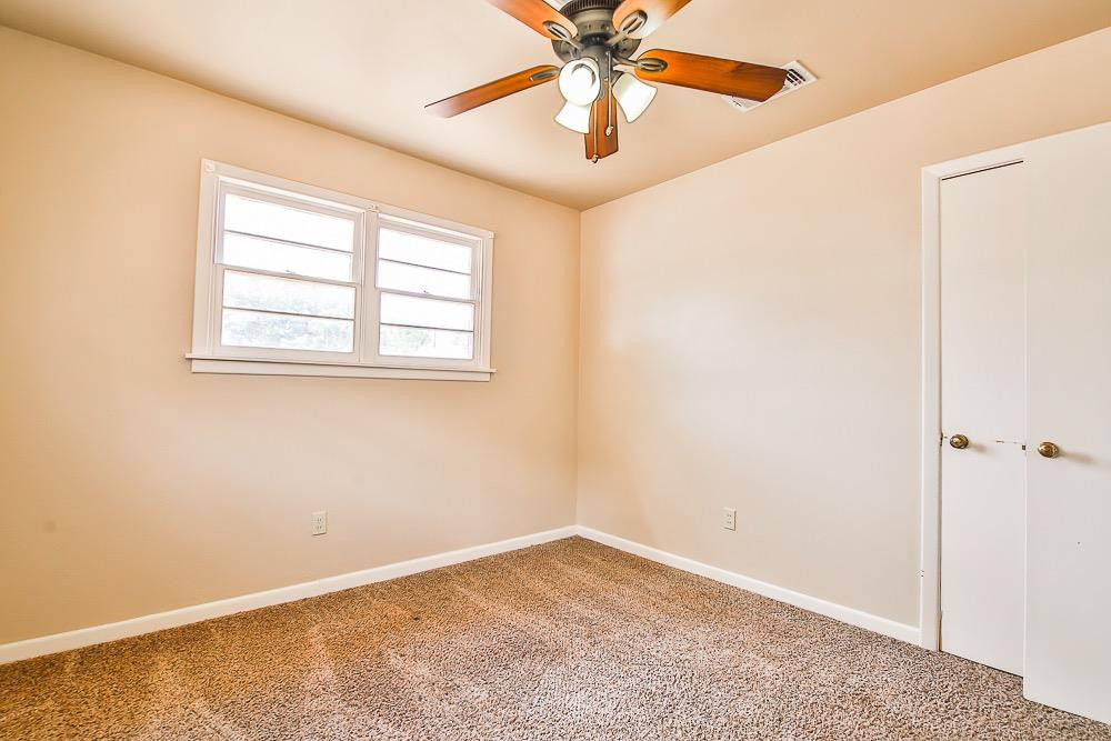 2714 40th Street Lubbock, TX 79413 - Photo 17 of 25 Photo 17