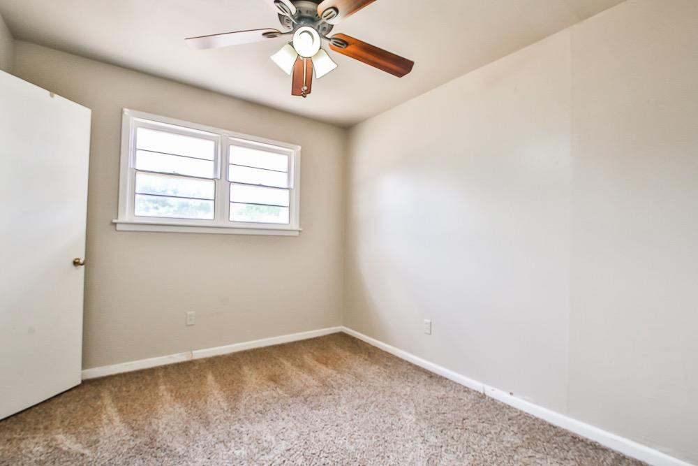 2714 40th Street Lubbock, TX 79413 - Photo 22 of 25 Photo 22