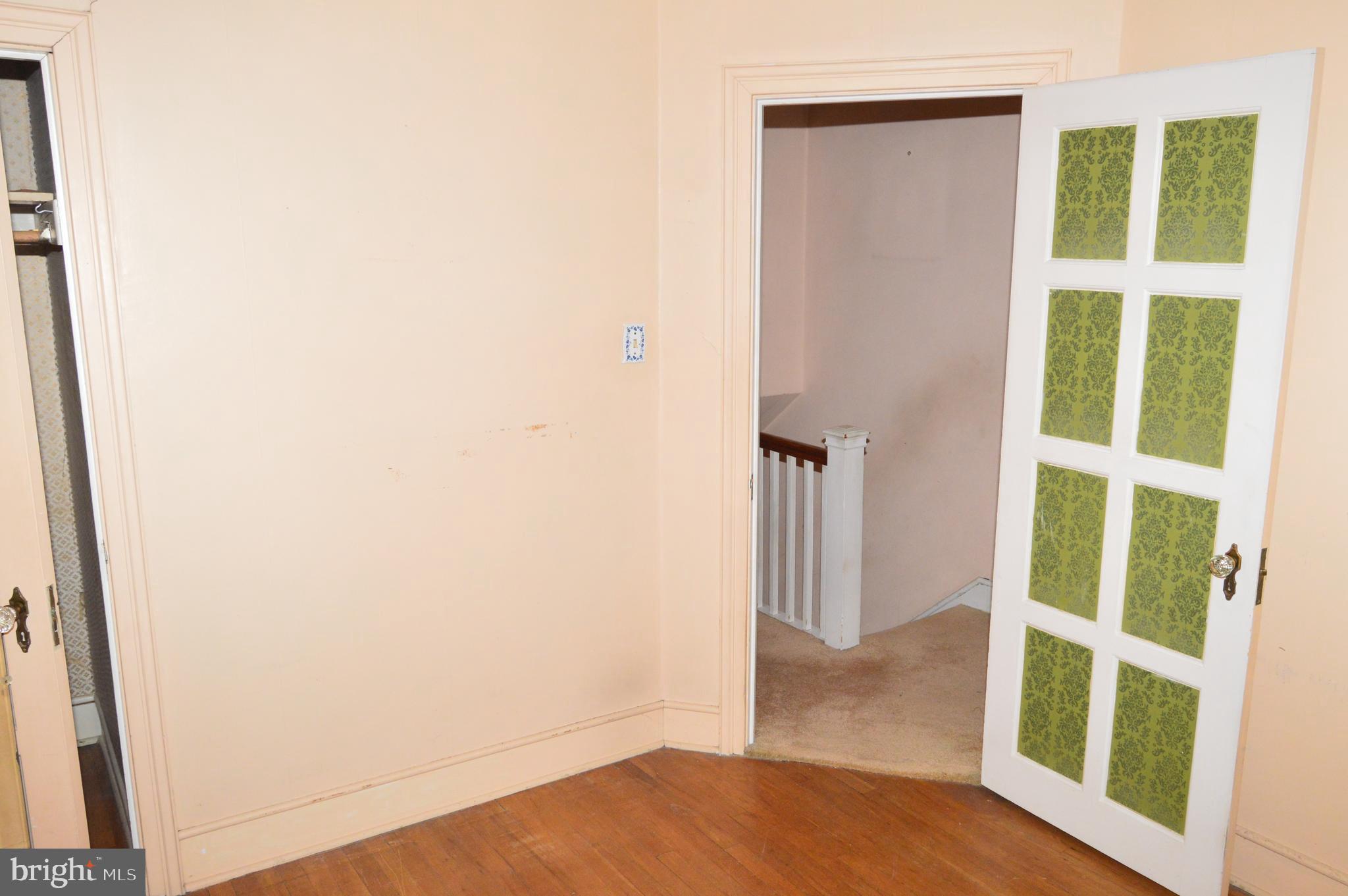 304 North 25th Street Reading, PA 19606 - Photo 17 of 31 a view of front door