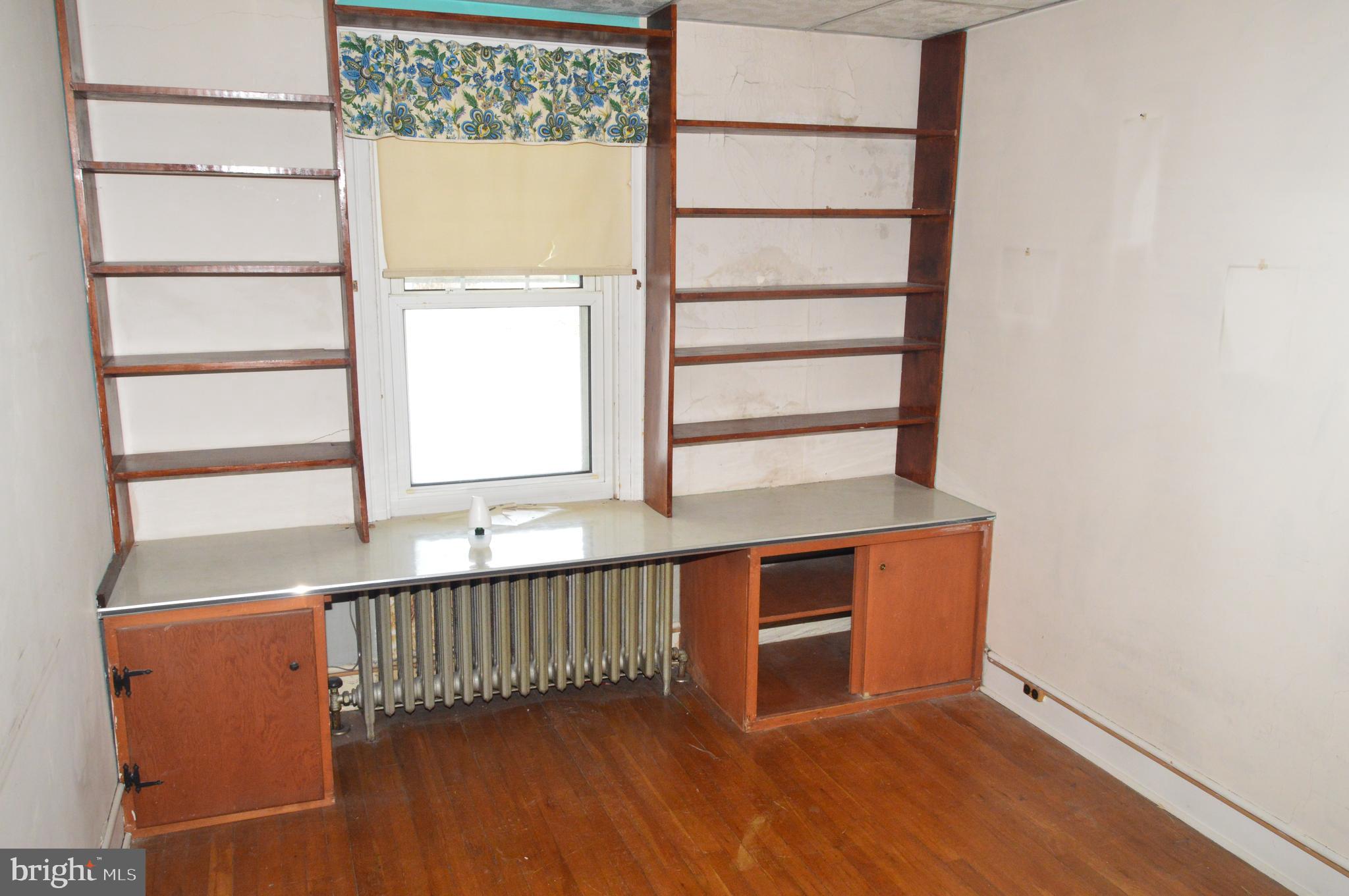 304 North 25th Street Reading, PA 19606 - Photo 18 of 31 a view of front door with wooden floor