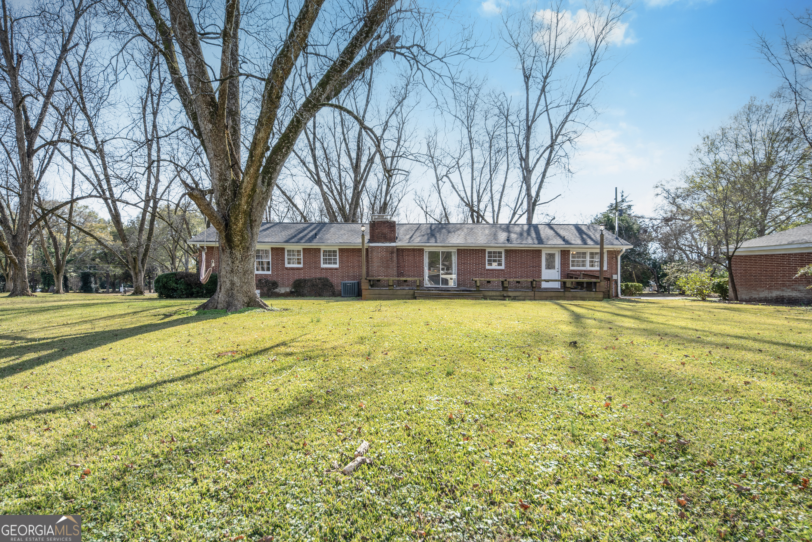 741 East Avenue Madison, GA 30650 - Photo 33 of 40