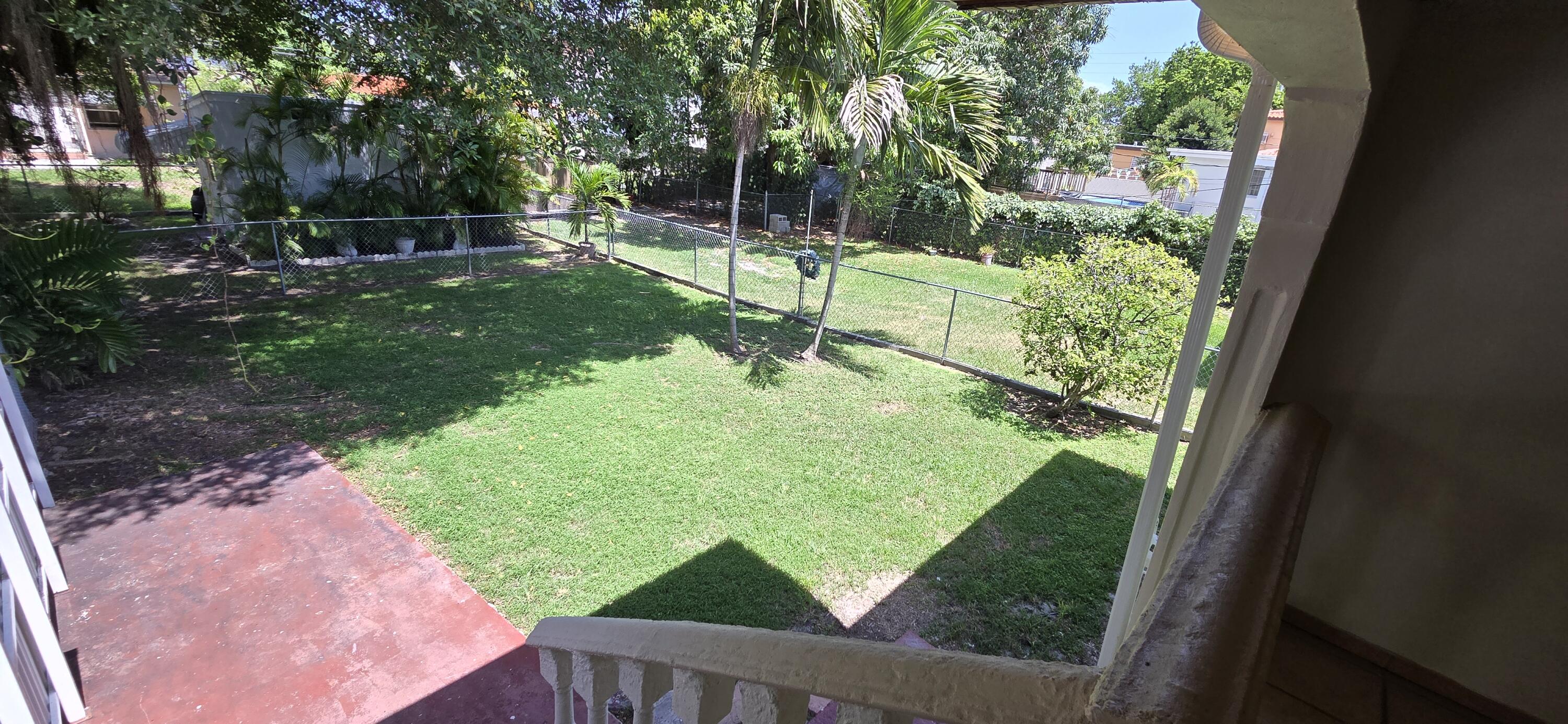 2787 Southwest 34th Court Miami, FL 33133 - Photo 4 of 22 4