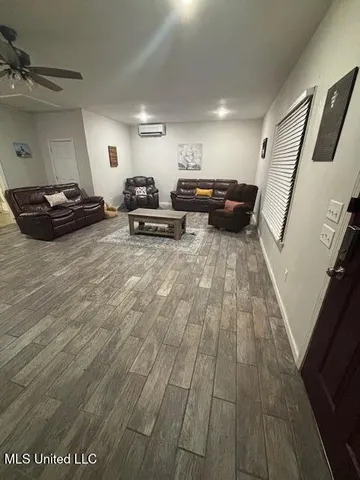 $195,000 | 7820 Highway 4, Senatobia, MS 38668