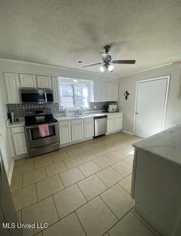 $195,000 | 7820 Highway 4, Senatobia, MS 38668