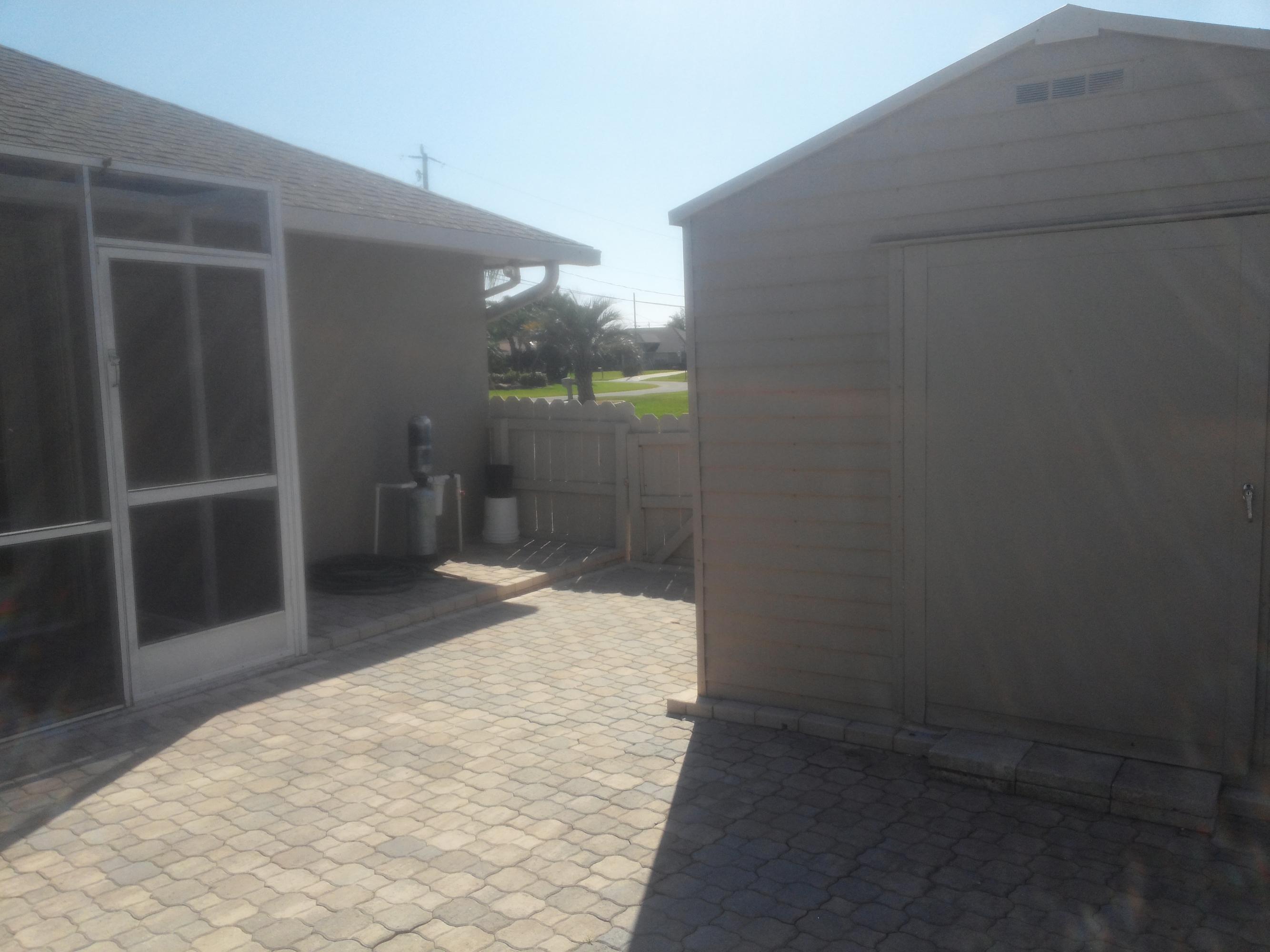 337 Southeast Cork Road Port St. Lucie, FL 34984 - Photo 21 of 25 20150130_112010