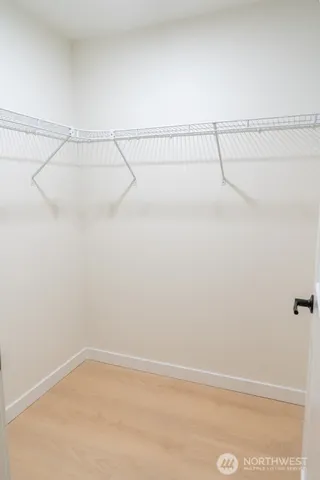 $3,000 | 4015 Southwest Thistle Street, Unit B, Seattle, WA 98136