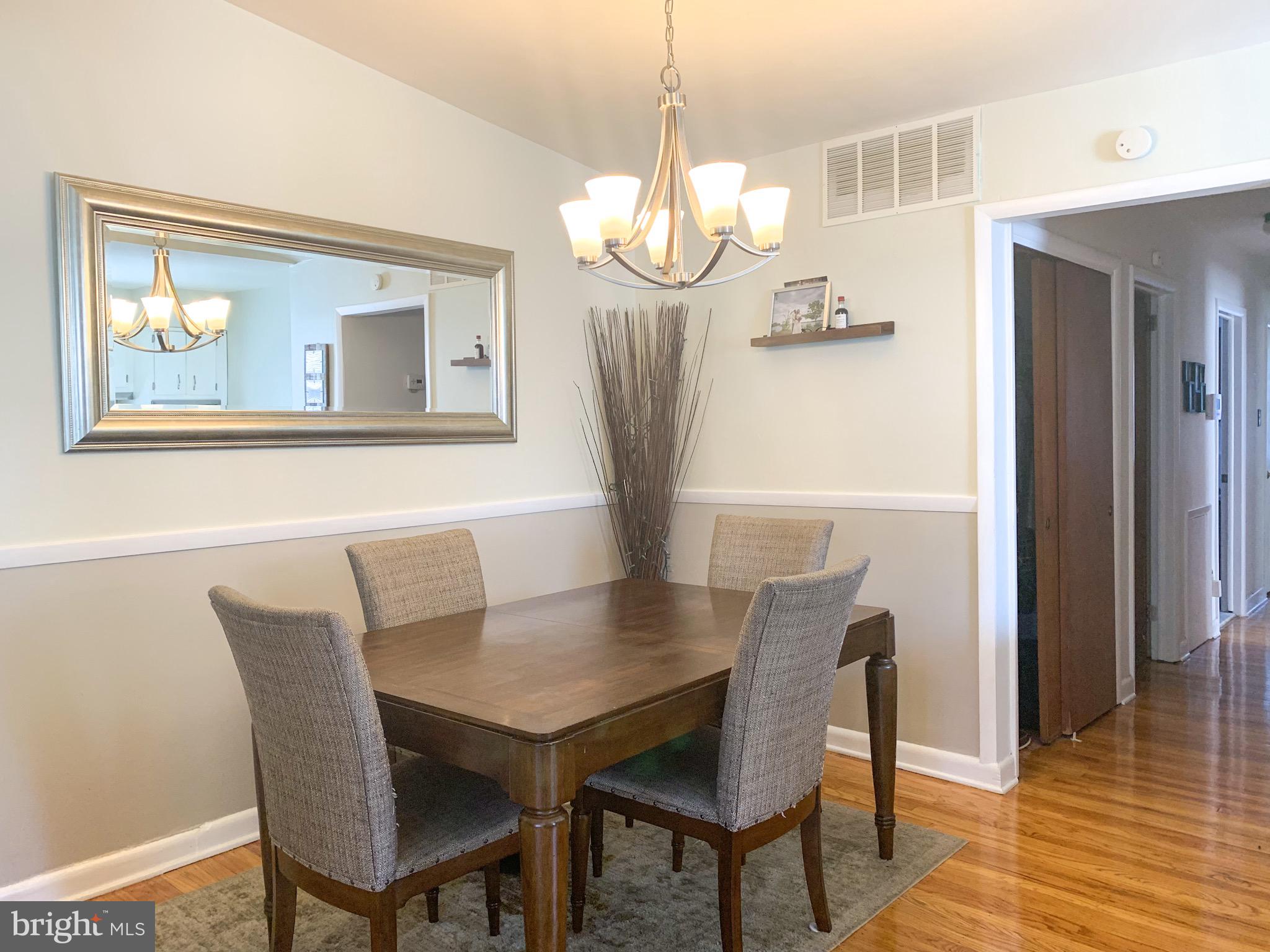 605 Wanamaker Road Jenkintown, PA 19046 - Photo 4 of 8 Dining