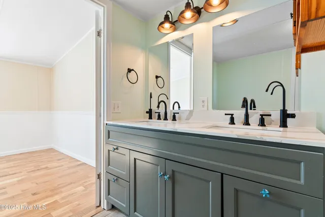 $227,500 | 2158 Forest Drive Southwest, Supply, NC 28462