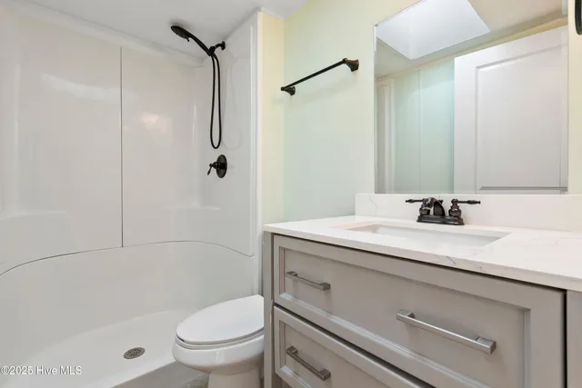 $227,500 | 2158 Forest Drive Southwest, Supply, NC 28462