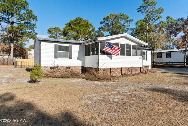 $227,500 | 2158 Forest Drive Southwest, Supply, NC 28462