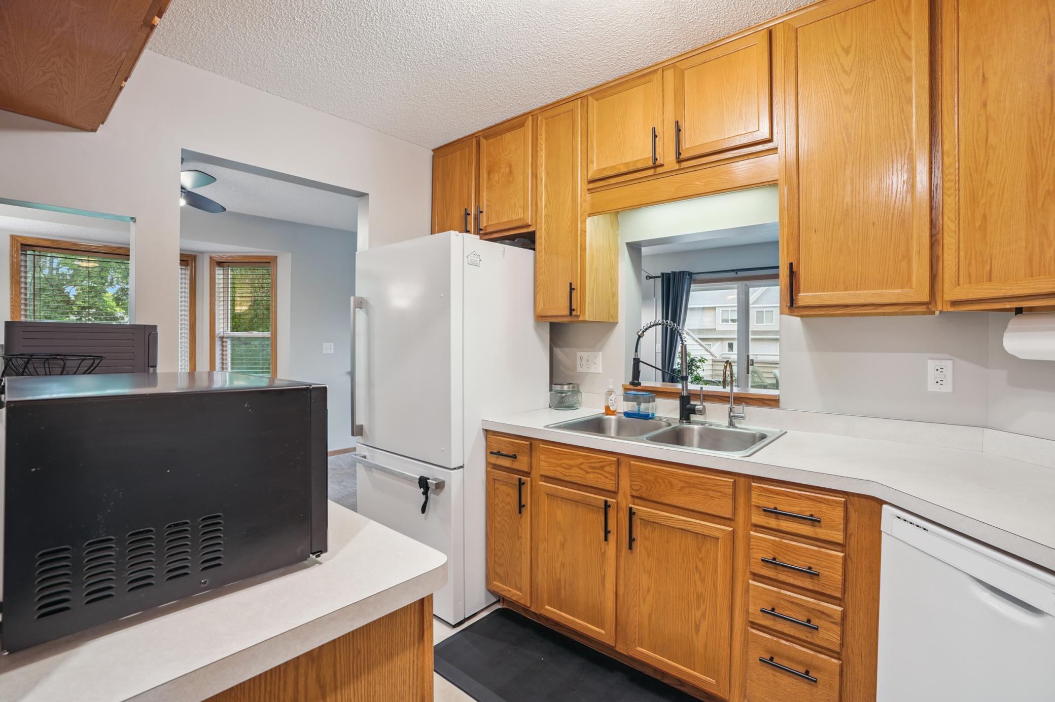 7317 Bond Way Inver Grove Heights, MN 55076 - Photo 12 of 27
