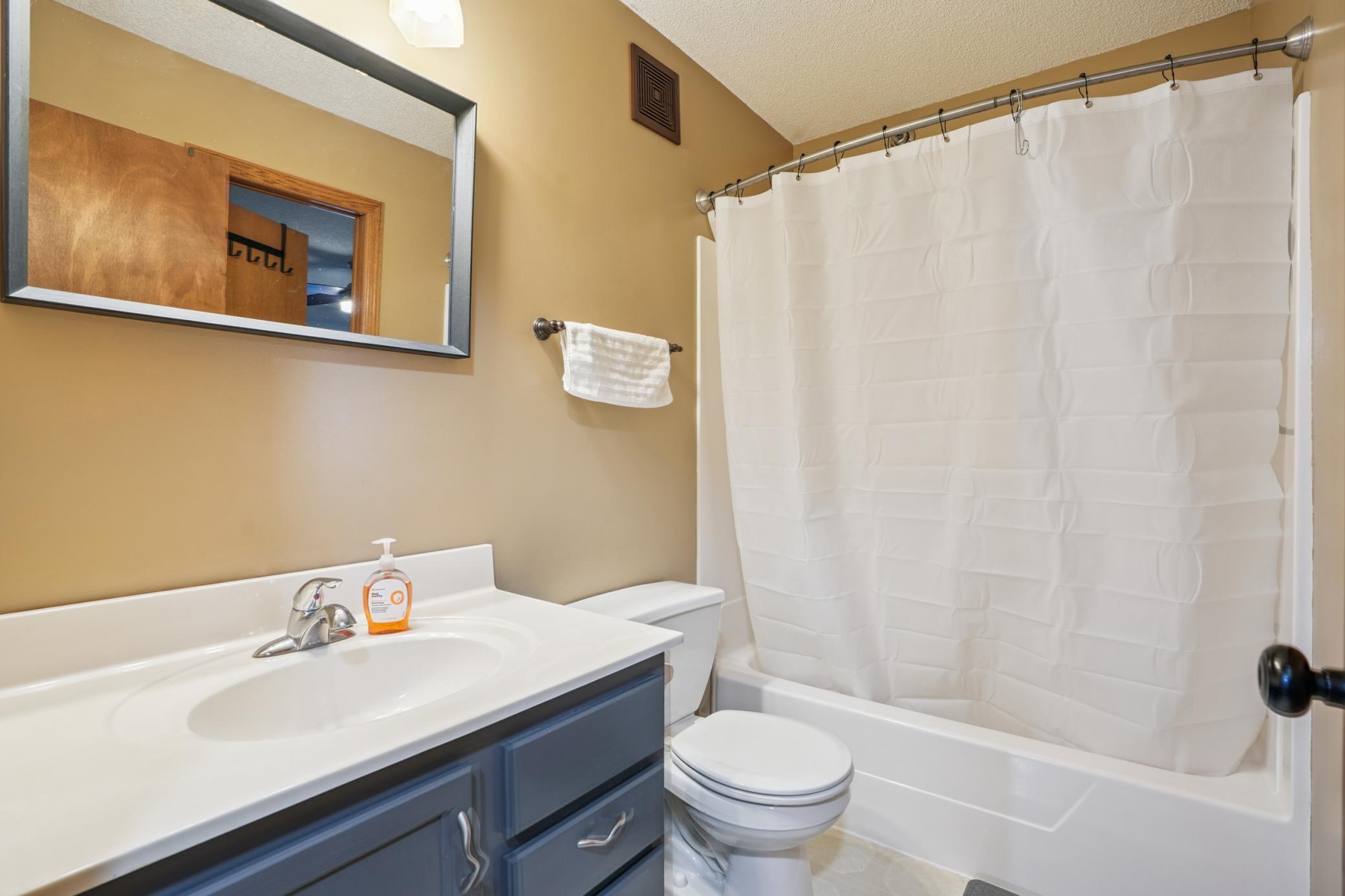 7317 Bond Way Inver Grove Heights, MN 55076 - Photo 19 of 27