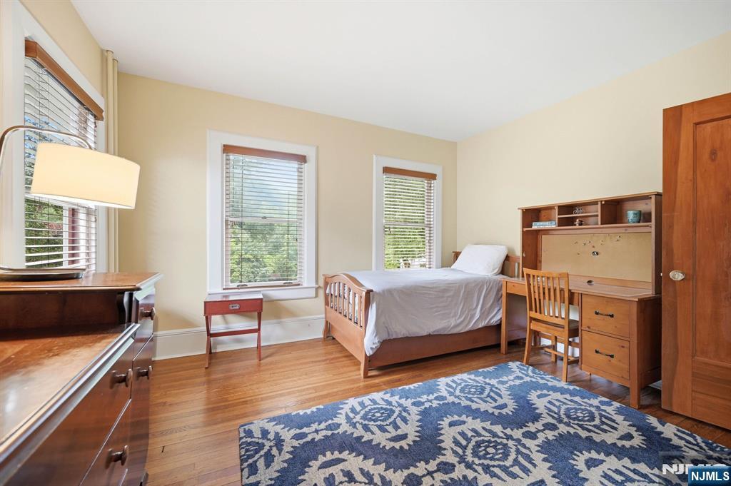 283 Highwood Avenue Ridgewood, NJ 07450 - Photo 17 of 48