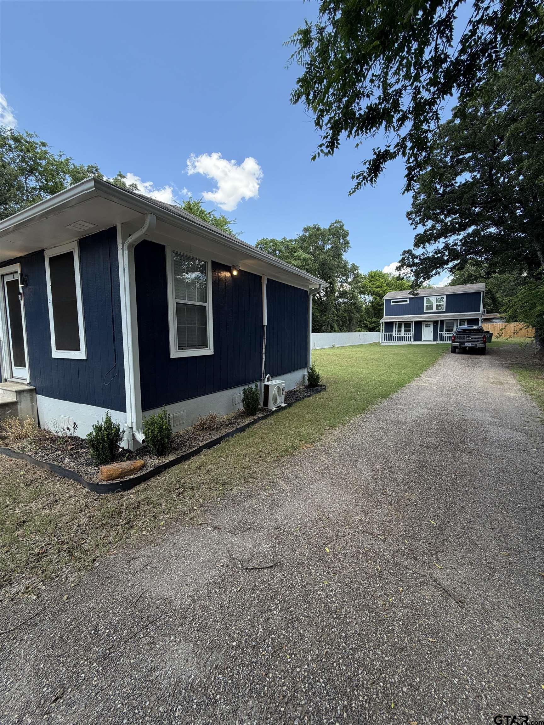 2710 Flint Street Tyler, TX 75701 - Photo 2 of 6