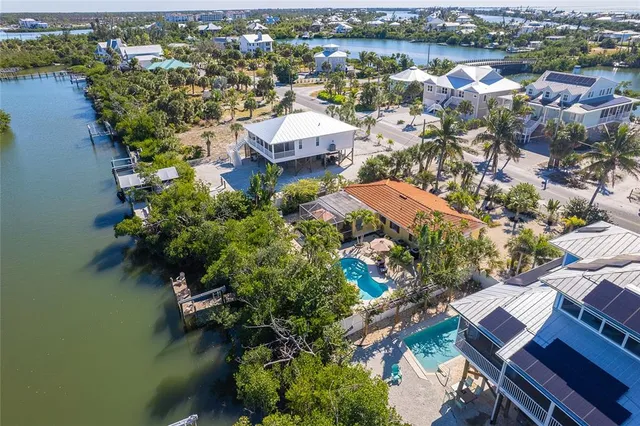 $1,395,000 | 90 North Gulf Boulevard, Placida, FL 33946