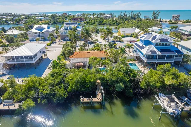 $1,395,000 | 90 North Gulf Boulevard, Placida, FL 33946