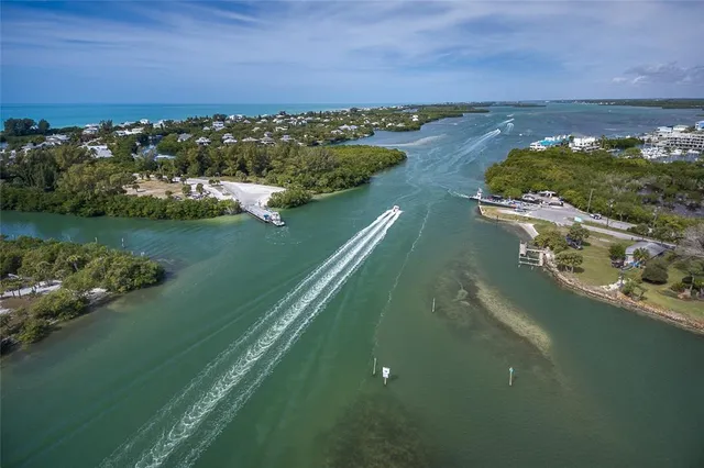 $1,395,000 | 90 North Gulf Boulevard, Placida, FL 33946