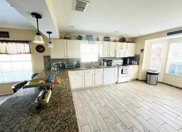 $550,000 | 6975 Maverick Trail, St. Cloud, FL 34771