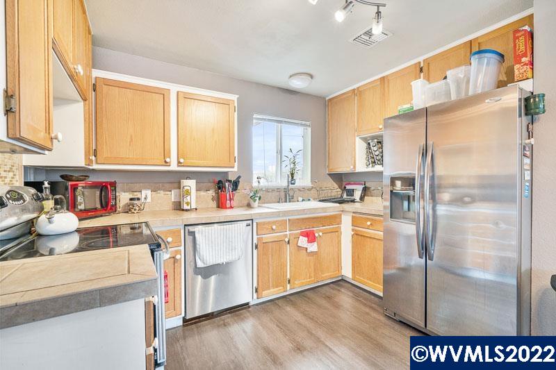 1515 Southwest Maple Street Albany, OR 97321 - Photo 16 of 40 Gallery Image 16