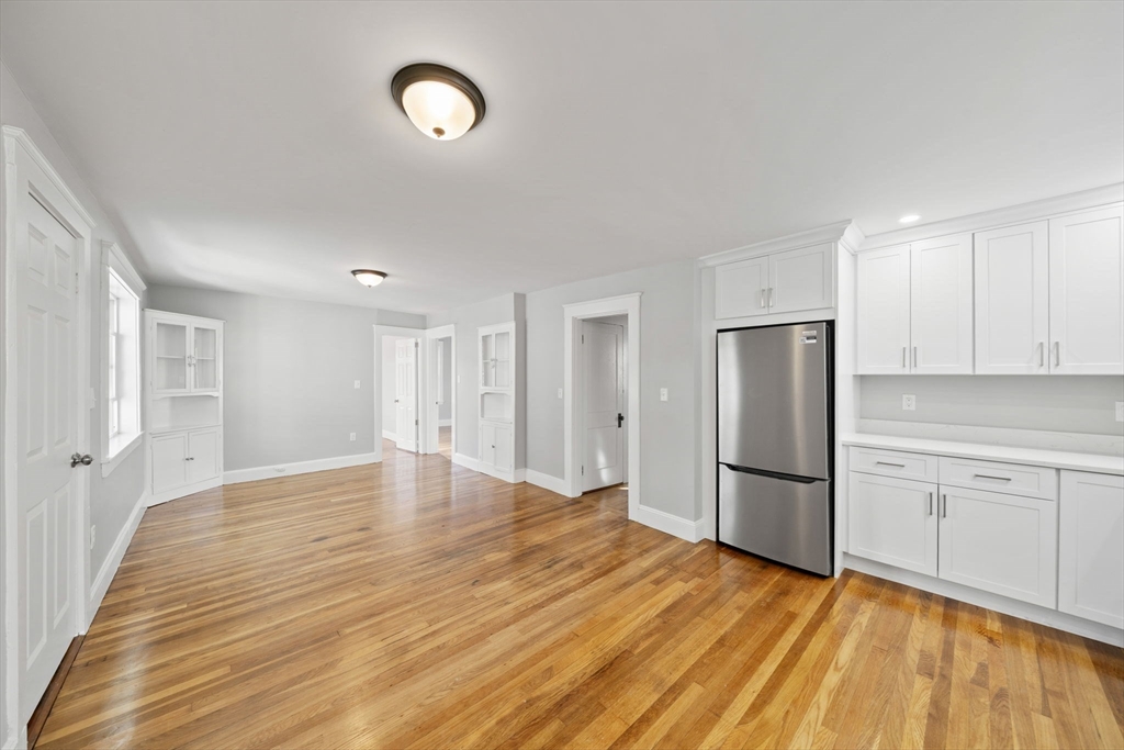 42 Plover Road Quincy, MA 02169 - Photo 7 of 29