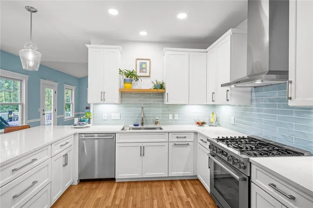 $1,395,000 | 100 Spartina Cove Way, South Kingstown, RI 02879