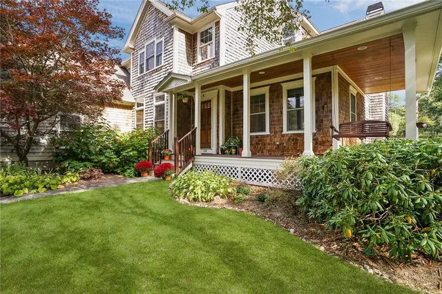 $1,395,000 | 100 Spartina Cove Way, South Kingstown, RI 02879