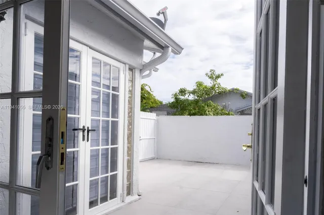 $390,000 | 6405 Southwest 152nd Cir Place, Unit 1005, Miami, FL 33193