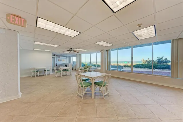 $749,000 | 5200 Gulf Drive, Unit 302, Holmes Beach, FL 34217