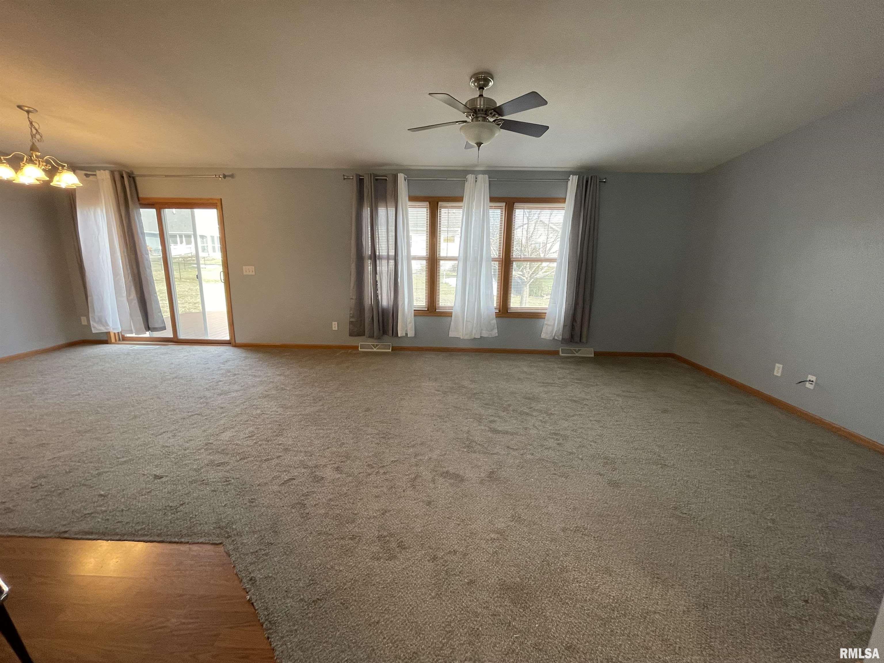 501 Mill Ridge Road Clinton, IA 52732 - Photo 2 of 23 Gallery Image 2