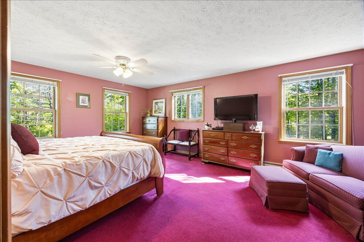 225 Holmes Road Scarborough, ME 04074 - Photo 19 of 37 19-225 Holmes-19