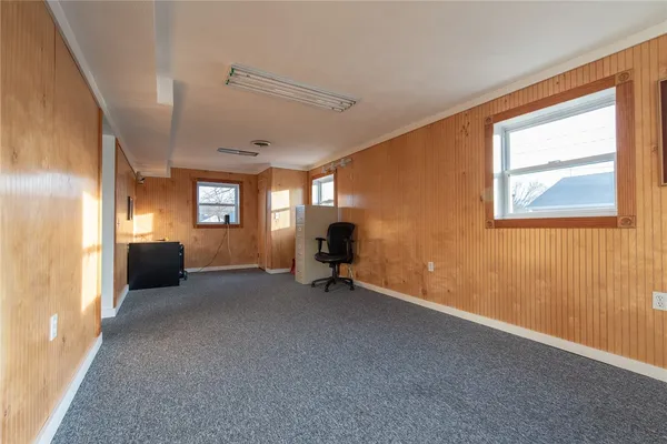 $579,000 | 1020 Warwick Avenue, Warwick, RI 02888