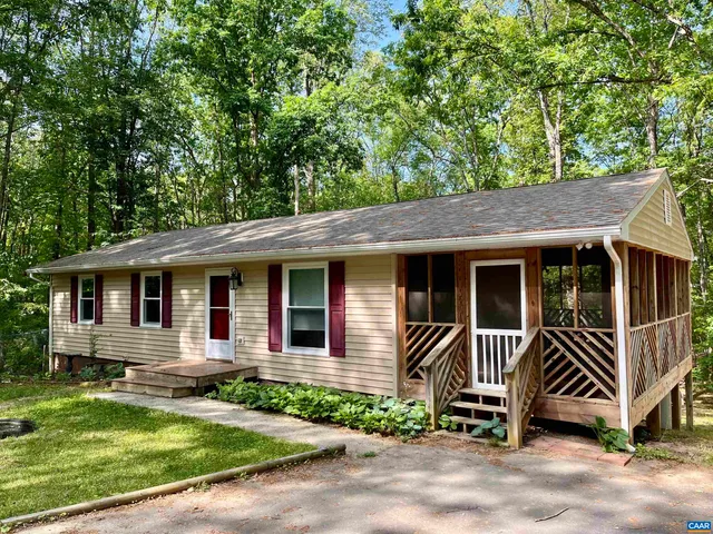 $345,000 | 4646 Woods Edge Road, Troy, VA 22974