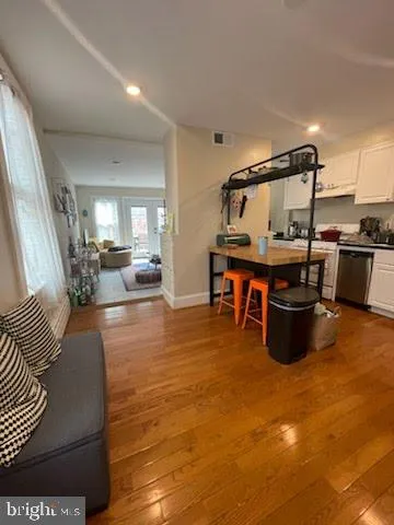 $1,750,000 | 304 2nd Street Southeast, Washington, DC 20003