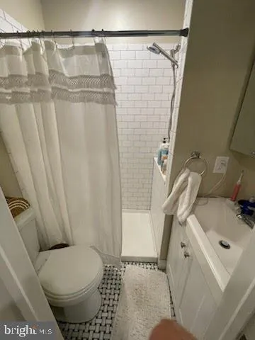 $1,750,000 | 304 2nd Street Southeast, Washington, DC 20003