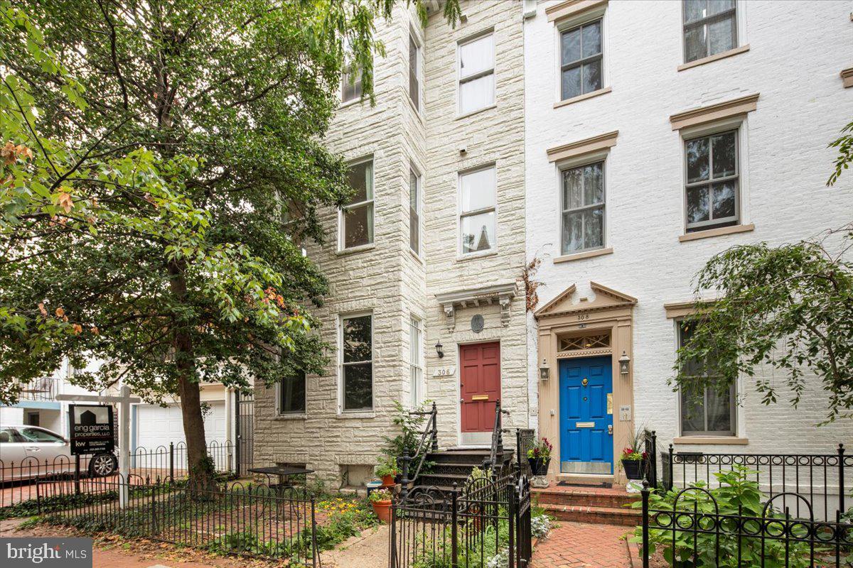 304 2nd Street Southeast Washington, DC 20003 - Photo 68 of 70