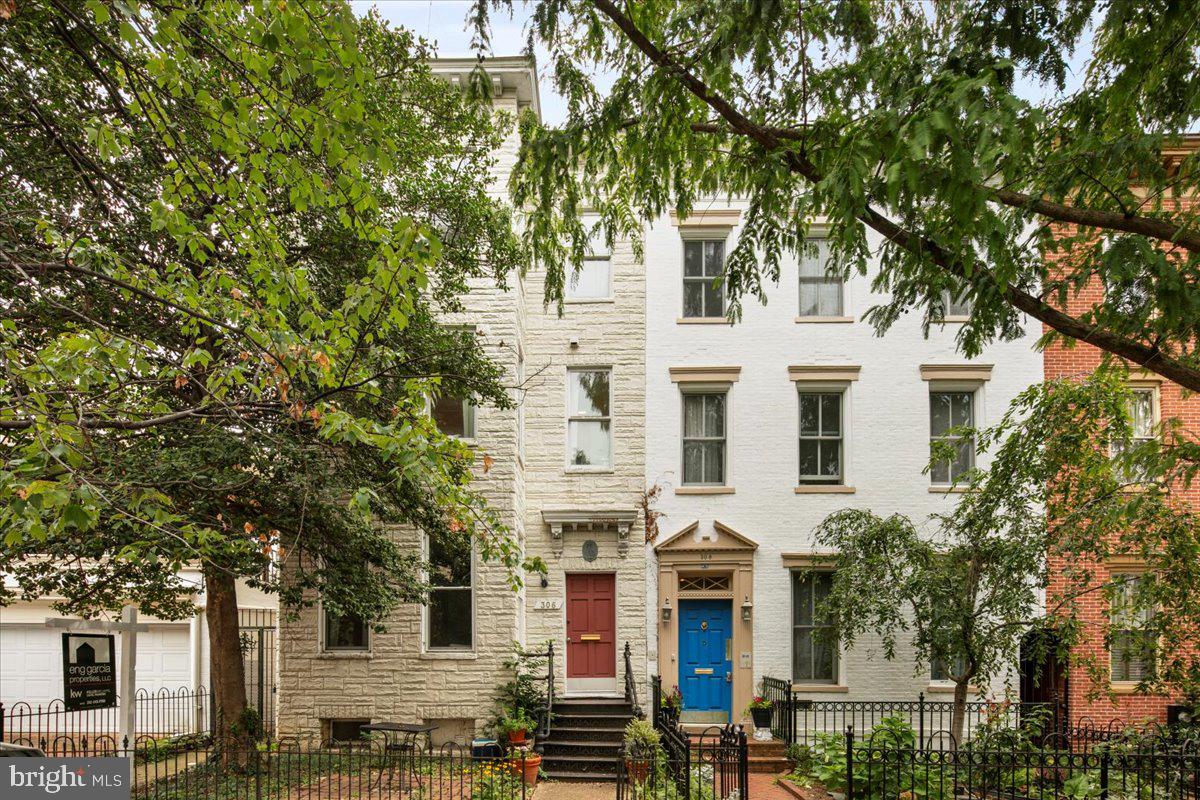 304 2nd Street Southeast Washington, DC 20003 - Photo 70 of 70 a view of a white house with a tree