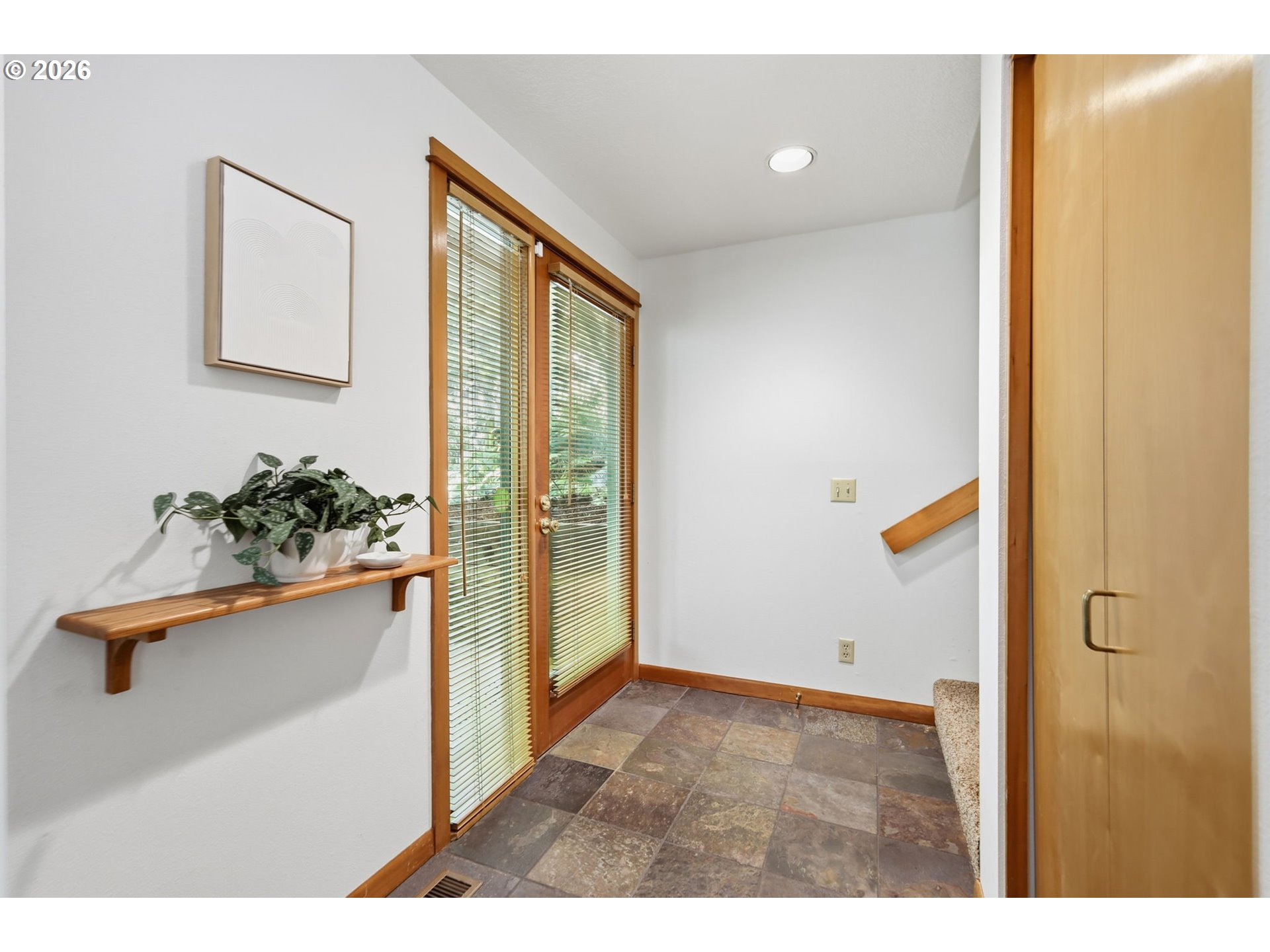 4650 Old Dillard Road Eugene, OR 97405 - Photo 11 of 48