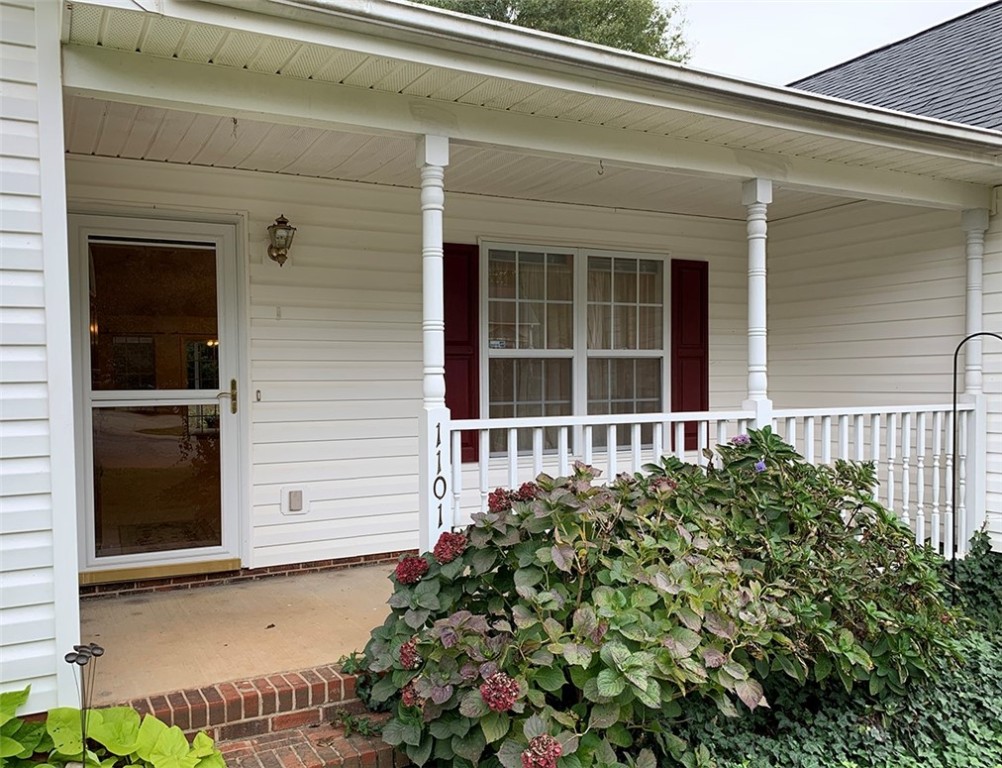 1101 Ravenswood Drive Anderson, SC 29625 - Photo 6 of 24