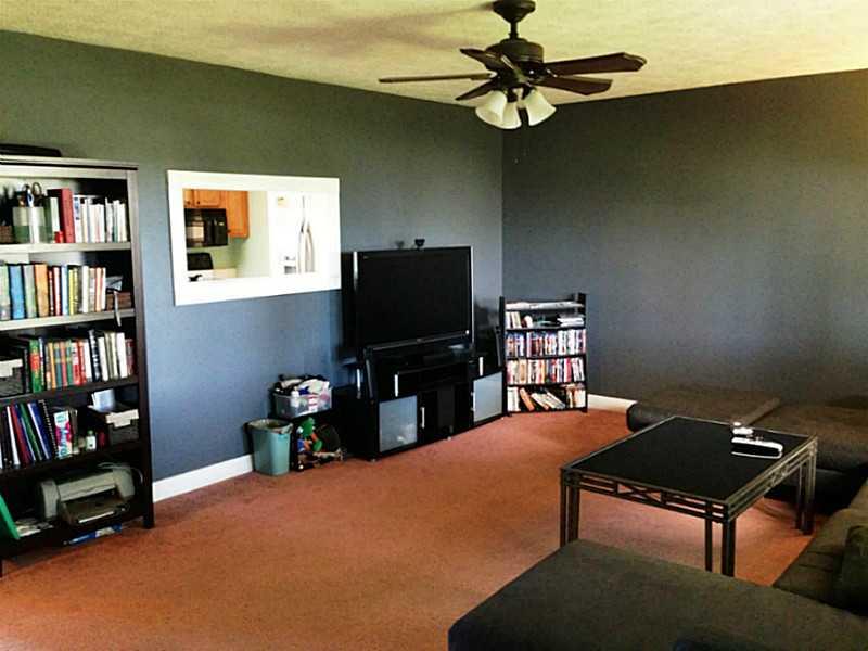 2076 Whiteland Road Whiteland, IN 46184 - Photo 5 of 18 Gallery Image 5