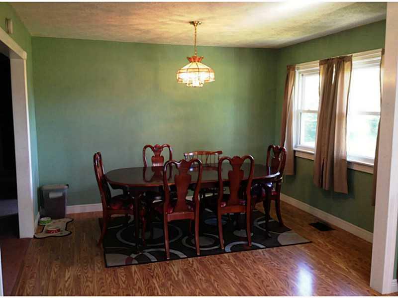 2076 Whiteland Road Whiteland, IN 46184 - Photo 8 of 18 Gallery Image 8