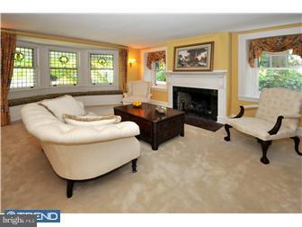 1425 Stocton Road Jenkintown, PA 19046 - Photo 2 of 12 Living Room