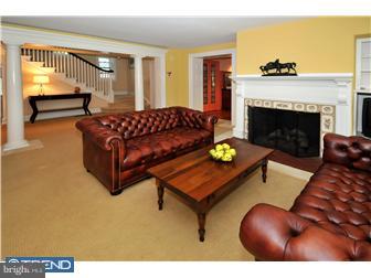 1425 Stocton Road Jenkintown, PA 19046 - Photo 4 of 12 Living Room