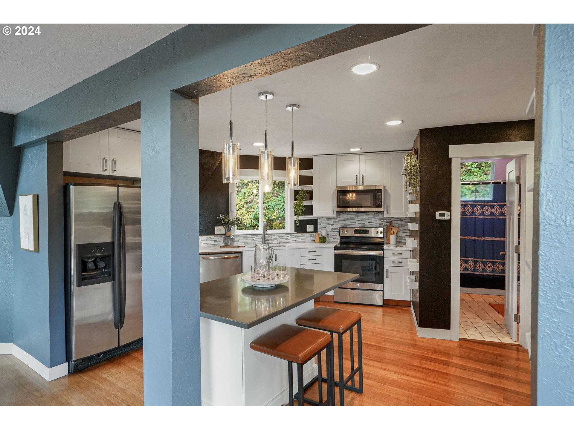 7184 Battle Creek Road Southeast Salem, OR 97317 - Photo 15 of 42