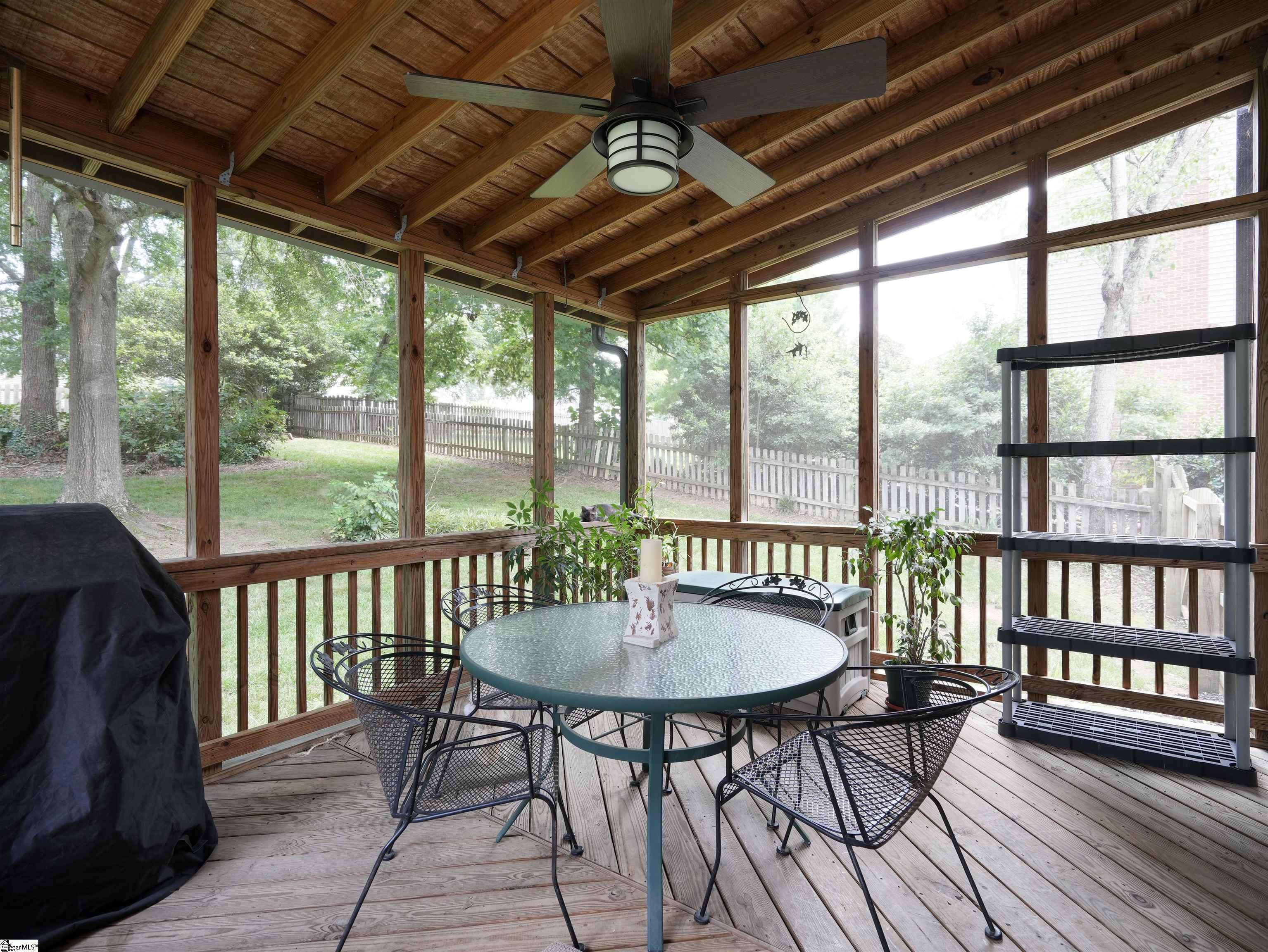 233 Rock Road Greer, SC 29651 - Photo 12 of 36