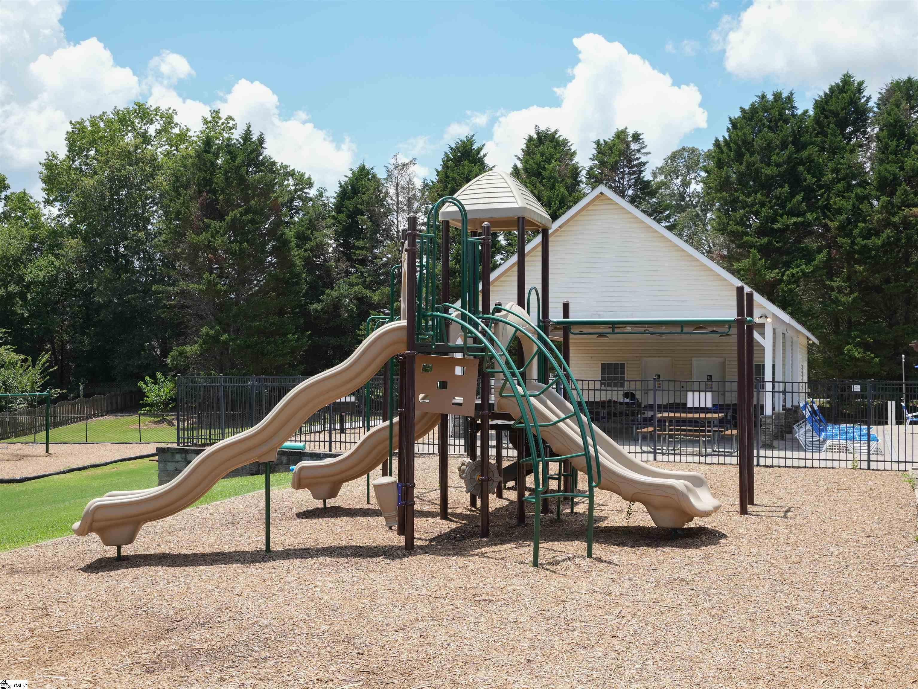 233 Rock Road Greer, SC 29651 - Photo 33 of 36