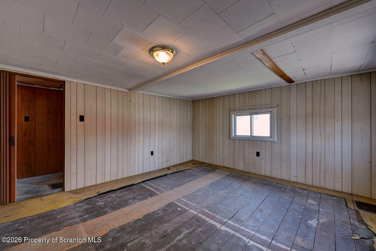 18 Green Ridge Street Scranton, PA 18509 - Photo 20 of 29 a view of an empty room