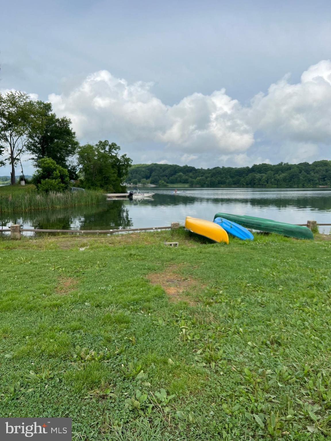 720 North Reeds Road Downingtown, PA 19335 - Photo 27 of 28 Launch for kyacks, canoes, sail & fish boats