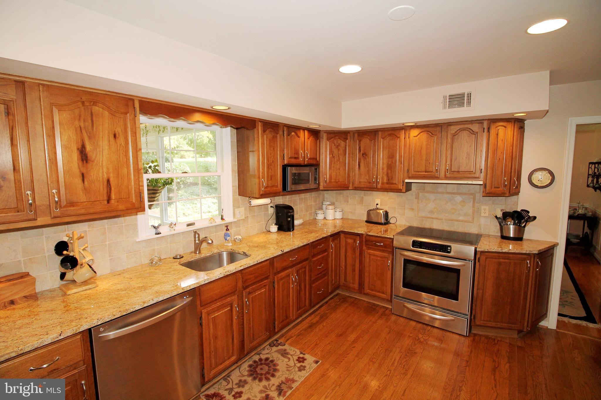 3906 Eland Road Phoenix, MD 21131 - Photo 13 of 43 Kitchen